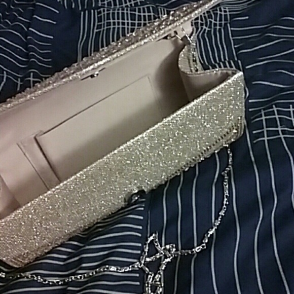 Rose gold rhinestone clutch bag - Picture 2 of 4
